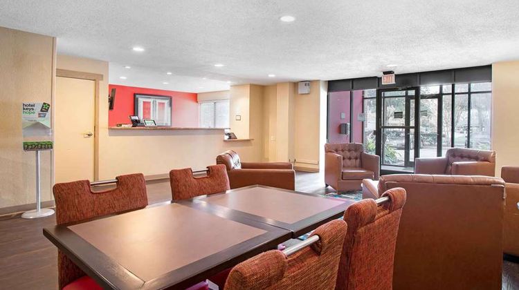Extended Stay America Stes Houston Hw290 Lobby