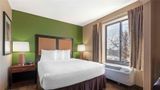 <b>Extended Stay America Suites Rockford Room</b>. Images powered by <a href="https://iceportal.shijigroup.com/" title="IcePortal" target="_blank">IcePortal</a>.