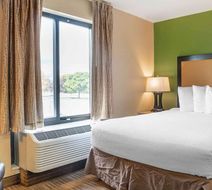 Extended Stay America Stes  Detroit Warr Room