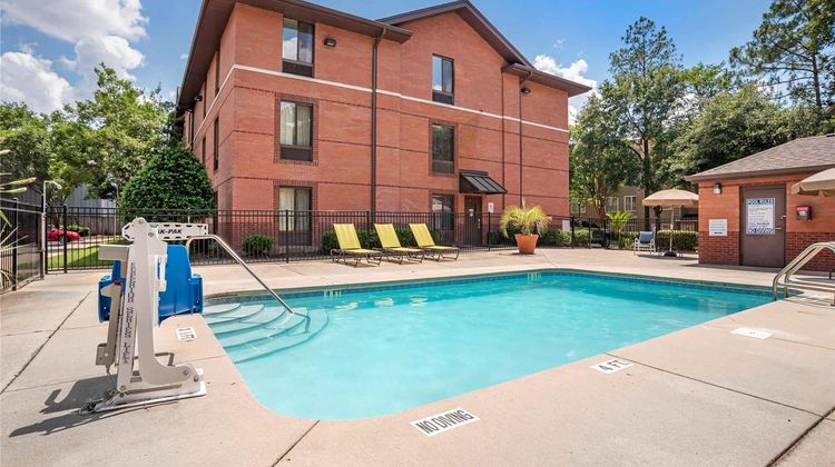 Extended Stay America Stes Tallahassee Pool