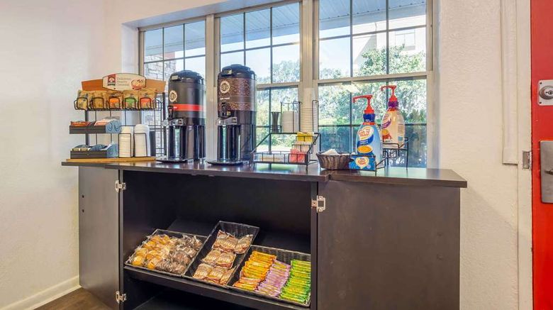 <b>Extended Stay America Stes N Charleston Restaurant</b>. Images powered by <a href="https://iceportal.shijigroup.com/" title="IcePortal" target="_blank">IcePortal</a>.