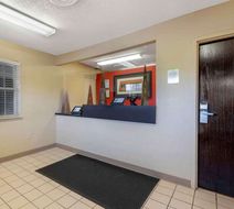 Extended Stay America Stes Ft Jackson Lobby
