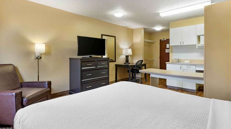 <b>Extended Stay America Stes Gsp Airport Room</b>. Images powered by <a href="https://iceportal.shijigroup.com/" title="IcePortal" target="_blank">IcePortal</a>.