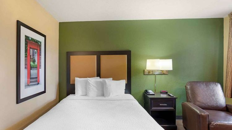 Extended Stay America Stes Oyster Point Room