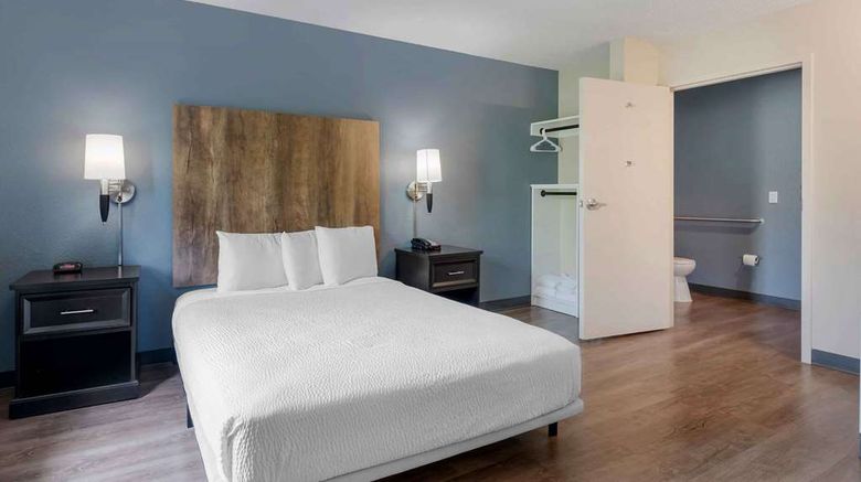 <b>Extended Stay America - Fremont - Newark Room</b>. Images powered by <a href="https://iceportal.shijigroup.com/" title="IcePortal" target="_blank">IcePortal</a>.