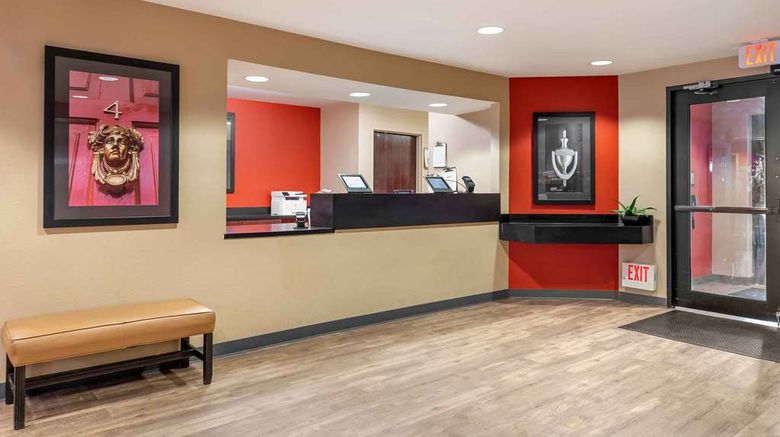 <b>Extended Stay America Stes Buffalo Grove Lobby</b>. Images powered by <a href="https://iceportal.shijigroup.com/" title="IcePortal" target="_blank">IcePortal</a>.