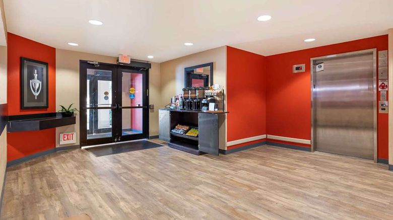 <b>Extended Stay America Stes Buffalo Grove Lobby</b>. Images powered by <a href="https://iceportal.shijigroup.com/" title="IcePortal" target="_blank">IcePortal</a>.