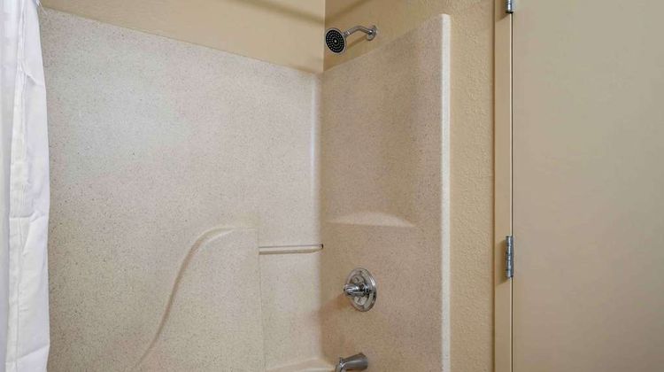Extended Stay America Suites Mobile Room