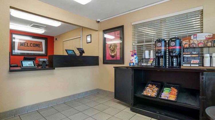 Extended Stay America Suites Mobile Lobby