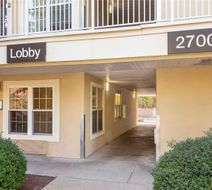 Extended Stay America Stes Rdu Airport Exterior