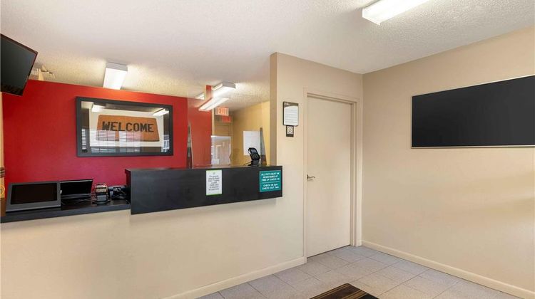 Extended Stay America Stes Chesapeake Cr Lobby
