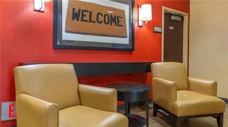 Extended Stay America Stes Wilmington Lobby