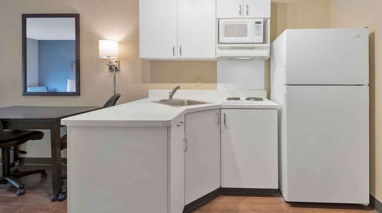 Extended Stay America Stes Charlotte Tyv Room