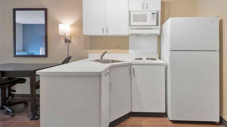 Extended Stay America Stes Charlotte Tyv Room