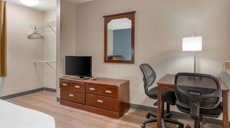 Extended Stay America Stes Fort Wayne S Room