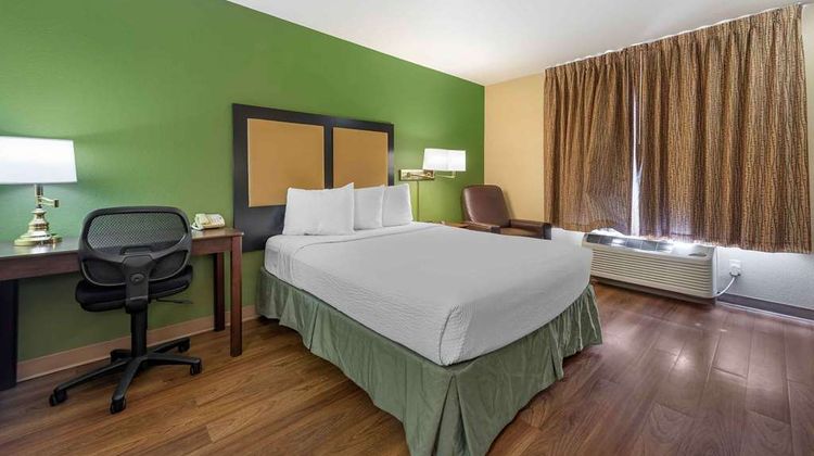 Extended Stay America Stes Colorado Spri Room