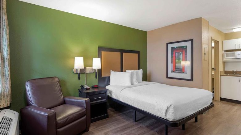 <b>Extended Stay America Stes Bna Airport Room</b>. Images powered by <a href="https://iceportal.shijigroup.com/" title="IcePortal" target="_blank">IcePortal</a>.