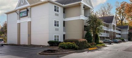 Extended Stay America Stes Bna Airport Exterior