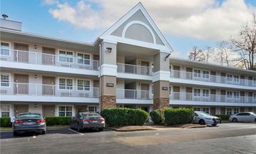 Extended Stay America Stes Bna Airport