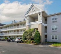 Extended Stay America Stes Bna Airport Exterior