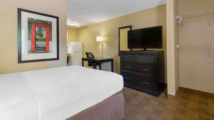 Extended Stay America Stes Louisville Du Room