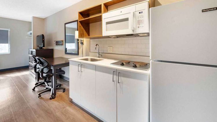 Extended Stay America Stes Deerfield Bea Room