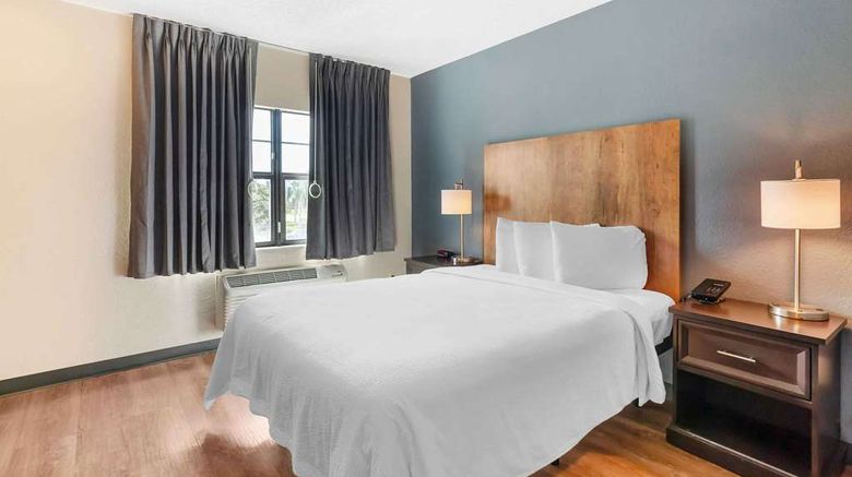 <b>Extended Stay America Stes Deerfield Bea Room</b>. Images powered by <a href="https://iceportal.shijigroup.com/" title="IcePortal" target="_blank">IcePortal</a>.