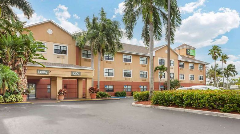<b>Extended Stay America Stes Deerfield Bea Exterior</b>. Images powered by <a href="https://iceportal.shijigroup.com/" title="IcePortal" target="_blank">IcePortal</a>.