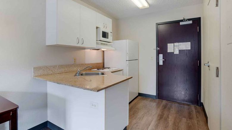 <b>Extended Stay America Stes La Torrance B Room</b>. Images powered by <a href="https://iceportal.shijigroup.com/" title="IcePortal" target="_blank">IcePortal</a>.