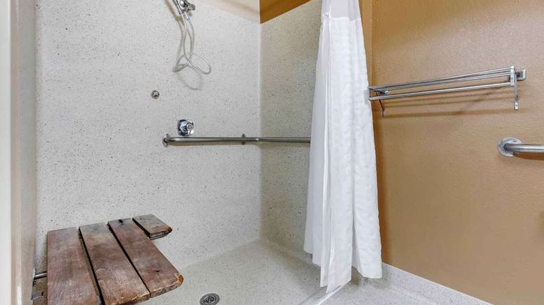 <b>Extended Stay America Stes Clairmont Room</b>. Images powered by <a href="https://iceportal.shijigroup.com/" title="IcePortal" target="_blank">IcePortal</a>.