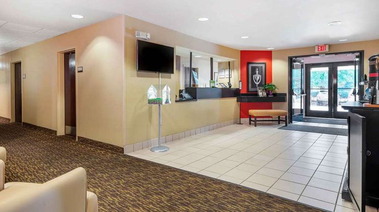 Extended Stay America Suites Cherry Hill Lobby
