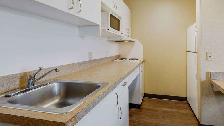 <b>Extended Stay America Stes Syracuse Dewi Room</b>. Images powered by <a href="https://iceportal.shijigroup.com/" title="IcePortal" target="_blank">IcePortal</a>.