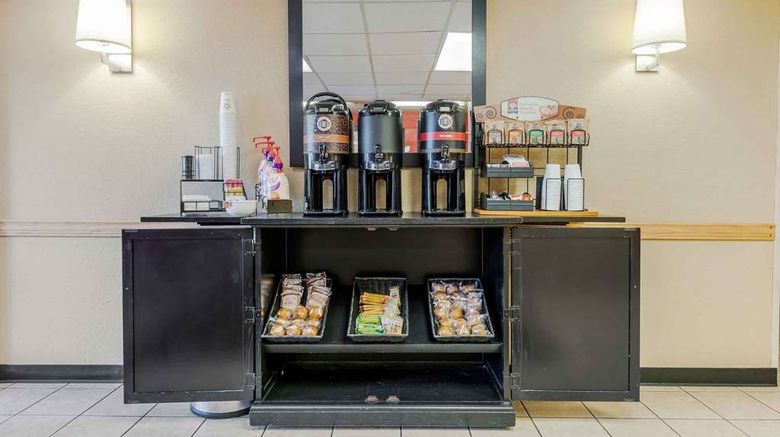 <b>Extended Stay America Stes Syracuse Dewi Restaurant</b>. Images powered by <a href="https://iceportal.shijigroup.com/" title="IcePortal" target="_blank">IcePortal</a>.