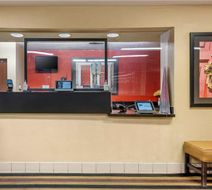 Extended Stay America Suites Carnegie Lobby
