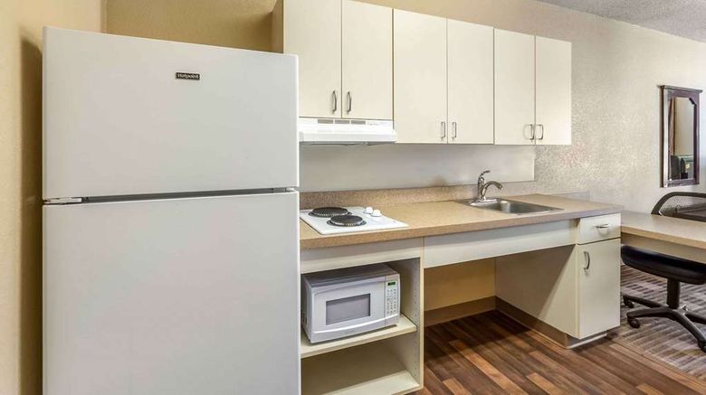 <b>Extended Stay America Stes Downers Grove Room</b>. Images powered by <a href="https://iceportal.shijigroup.com/" title="IcePortal" target="_blank">IcePortal</a>.