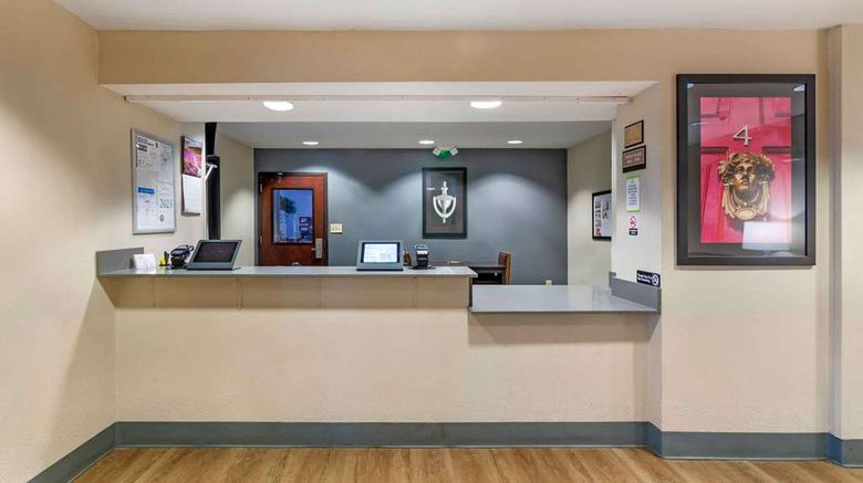 <b>Extended Stay America Stes Mci Airport Lobby</b>. Images powered by <a href="https://iceportal.shijigroup.com/" title="IcePortal" target="_blank">IcePortal</a>.