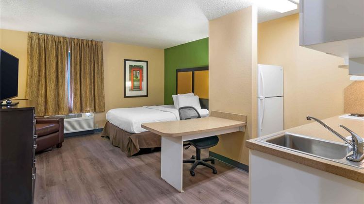 Extended Stay America Stes Mci Airport Room