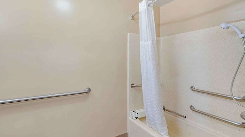 <b>Extended Stay America Stes Chicago Rolli Room</b>. Images powered by <a href="https://iceportal.shijigroup.com/" title="IcePortal" target="_blank">IcePortal</a>.