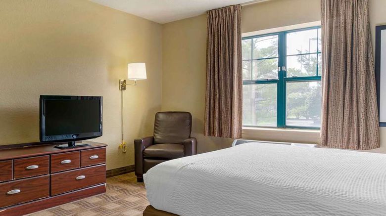 <b>Extended Stay America Stes Chicago Rolli Room</b>. Images powered by <a href="https://iceportal.shijigroup.com/" title="IcePortal" target="_blank">IcePortal</a>.