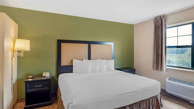 <b>Extended Stay America Stes Chicago Rolli Room</b>. Images powered by <a href="https://iceportal.shijigroup.com/" title="IcePortal" target="_blank">IcePortal</a>.