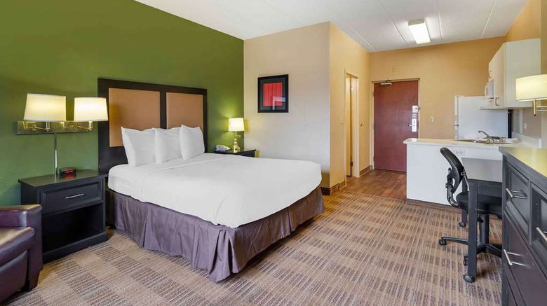<b>Extended Stay America Stes Elmhurst Ord Room</b>. Images powered by <a href="https://iceportal.shijigroup.com/" title="IcePortal" target="_blank">IcePortal</a>.