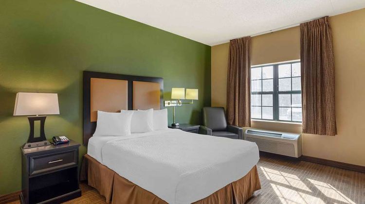 Extended Stay America Stes Elmhurst Ord Room