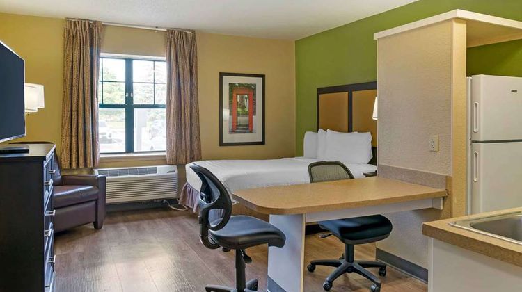 Extended Stay America Stes  Madison Hght Room