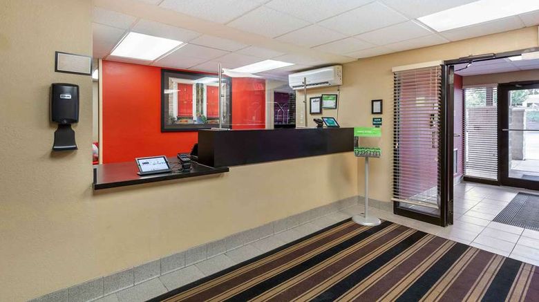 <b>Extended Stay America Stes Akron Ecopley Lobby</b>. Images powered by <a href="https://iceportal.shijigroup.com/" title="IcePortal" target="_blank">IcePortal</a>.