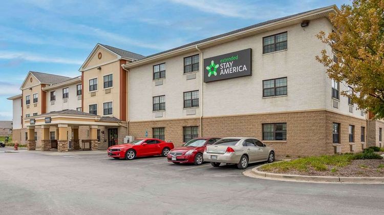 Extended Stay America Stes Milwaukee Wau Exterior