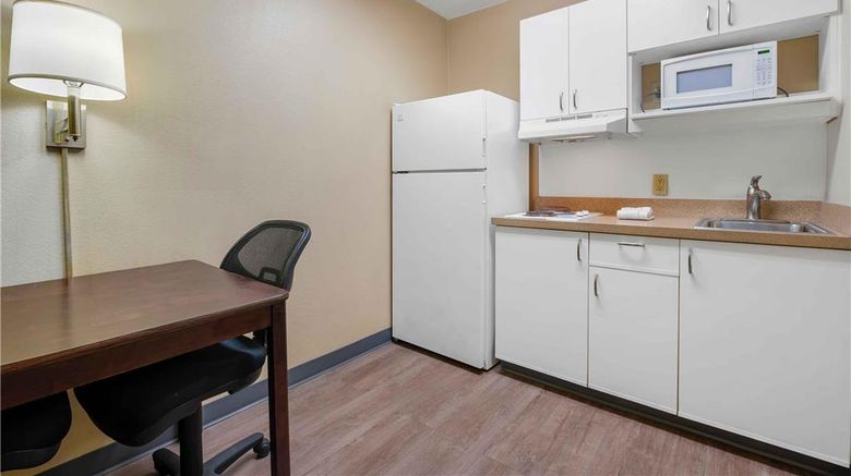 <b>Extended Stay America Stes Cincinnati Sp Room</b>. Images powered by <a href="https://iceportal.shijigroup.com/" title="IcePortal" target="_blank">IcePortal</a>.