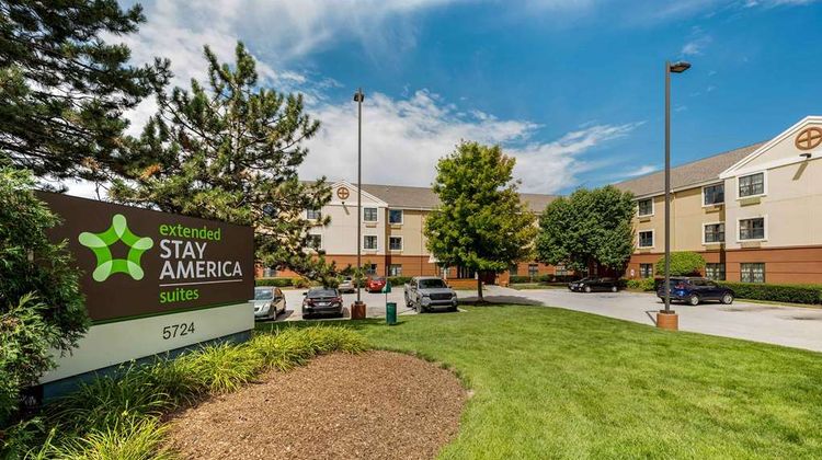 Extended Stay America Stes Chicago Gurne Exterior