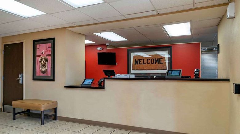 <b>Extended Stay America Stes Ann Arbor Bri Lobby</b>. Images powered by <a href="https://iceportal.shijigroup.com/" title="IcePortal" target="_blank">IcePortal</a>.