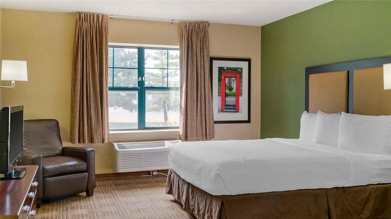 <b>Extended Stay America Stes Appleton Room</b>. Images powered by <a href="https://iceportal.shijigroup.com/" title="IcePortal" target="_blank">IcePortal</a>.