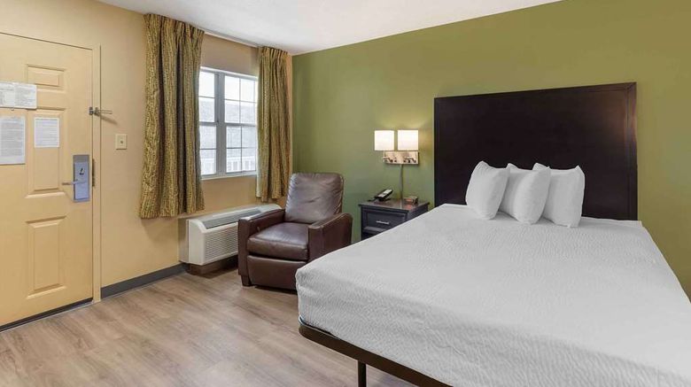 <b>Extended Stay America Stes St Louis East Room</b>. Images powered by <a href="https://iceportal.shijigroup.com/" title="IcePortal" target="_blank">IcePortal</a>.